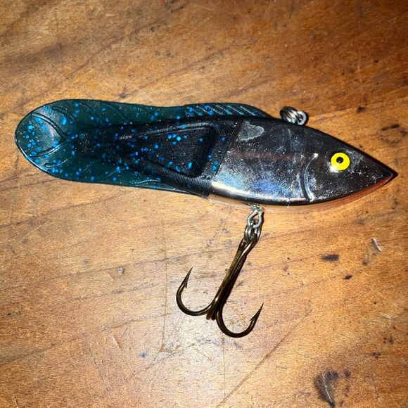 Vintage  Fishing lure /  Hooks - Picture 2 of 6